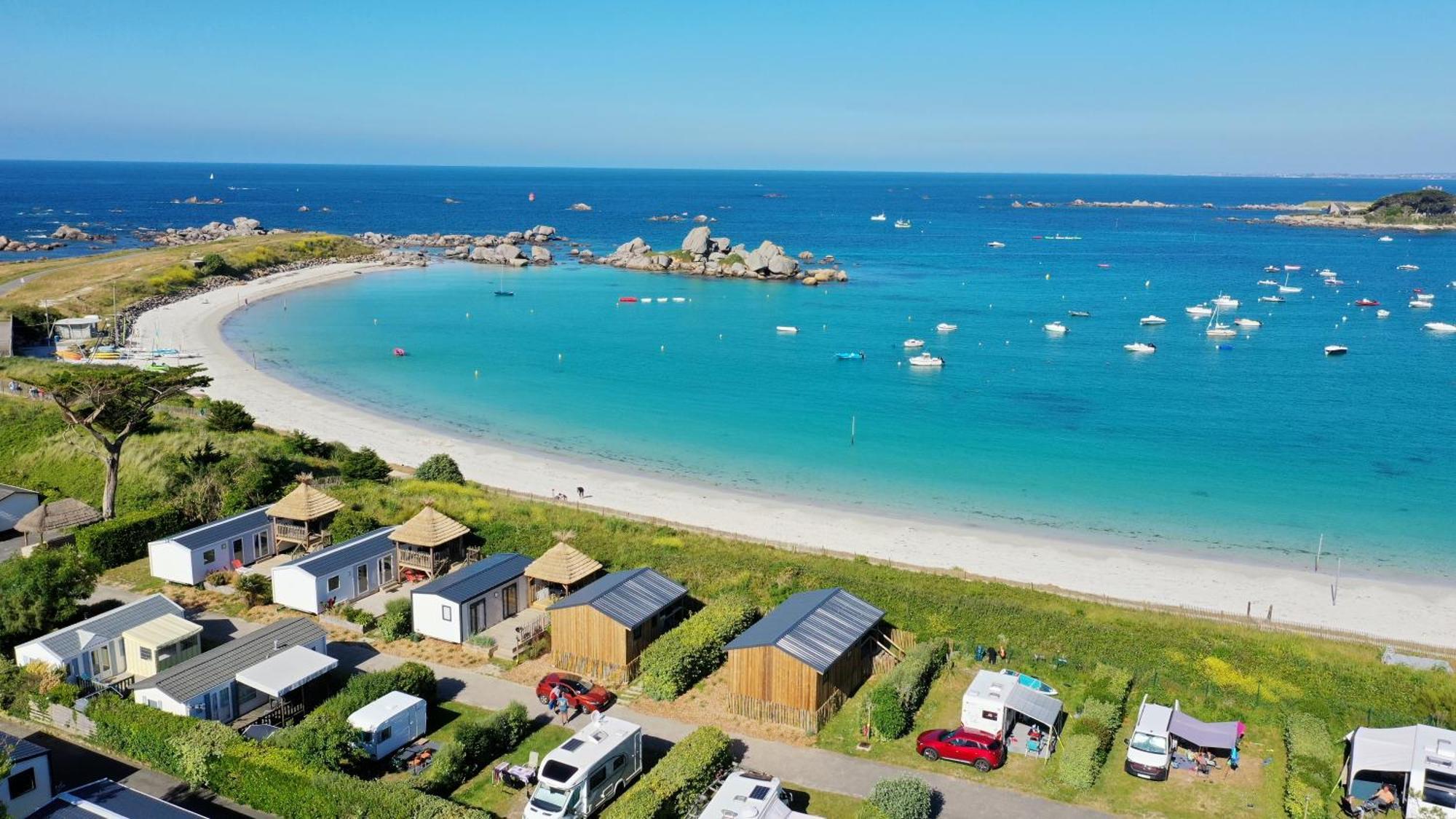 Camping De La Cote Des Legendes 布里尼奥冈普拉格 外观 照片